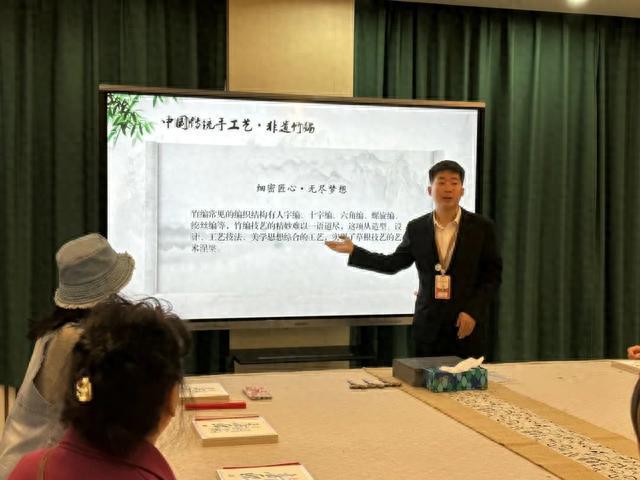 博鱼彩票长春市文庙博物馆中秋国庆公益文化活动丰富市民精神生活(图6)