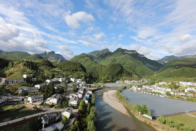 博鱼彩票四川万源：庭院小经济(图2)