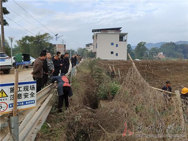 博鱼彩票江永县潇浦镇：开展耕地“非粮化”整治让“良田”回归“粮田”(图1)